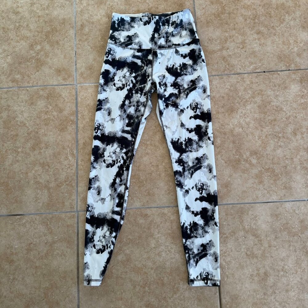Balance Collection Woman Athletic Pants Geometric Black/White (S) - Picture 1 of 3